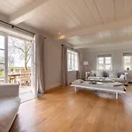 Kapitaenshaus West * Oldsum