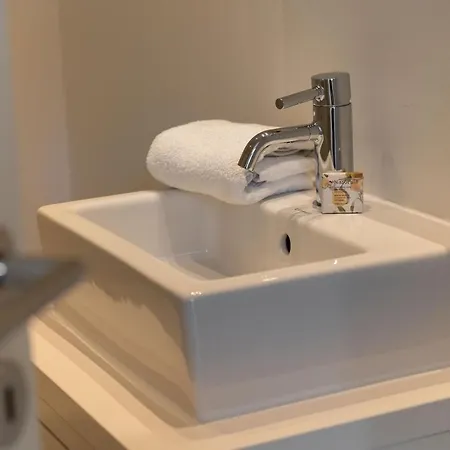 Kapitaenshaus West * Oldsum