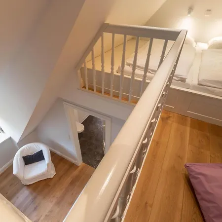 Kapitaenshaus West * Oldsum