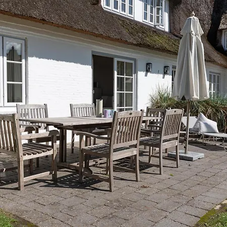 Kapitaenshaus West *