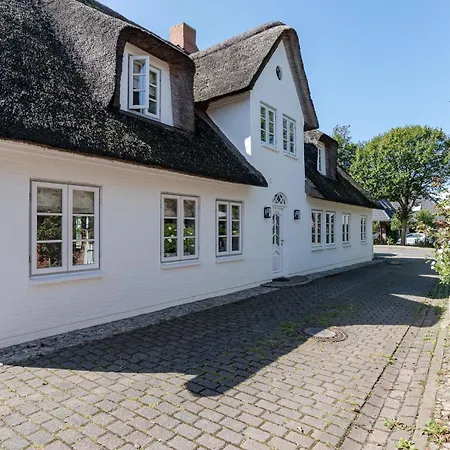 Dom wakacyjny Kapitaenshaus West *